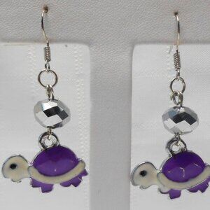 No 672 Handmade earrings with enameled silver turtles charms